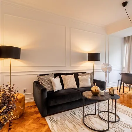 Akicity Benfica Serene Lissabon