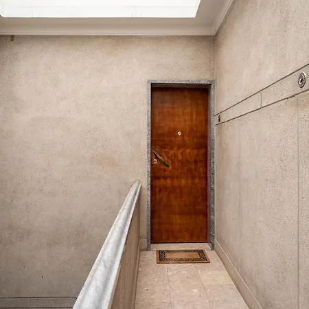 Akicity Benfica Serene リスボン